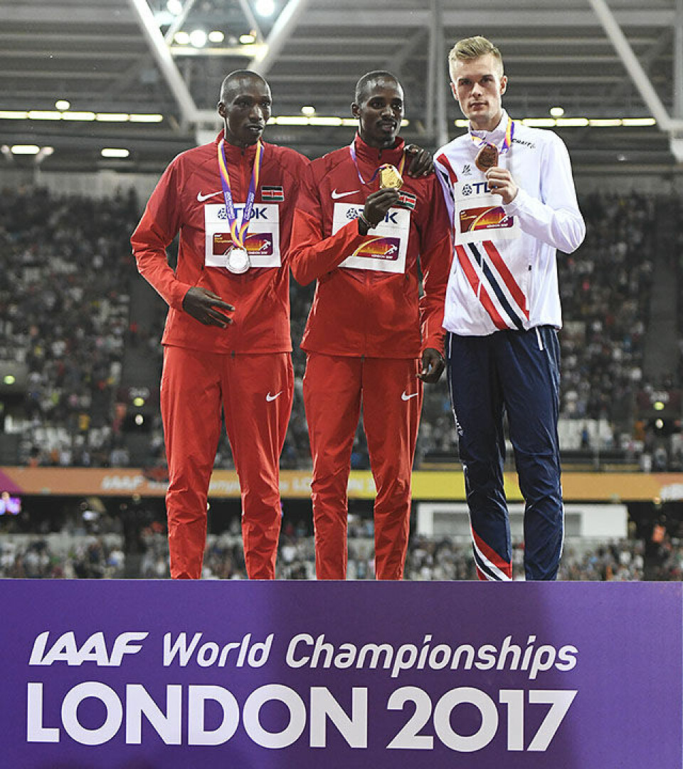 Filip Ingebrigtsen klarte det - bronse på 1500 m! 1500-premiepall_50D1019.jpg