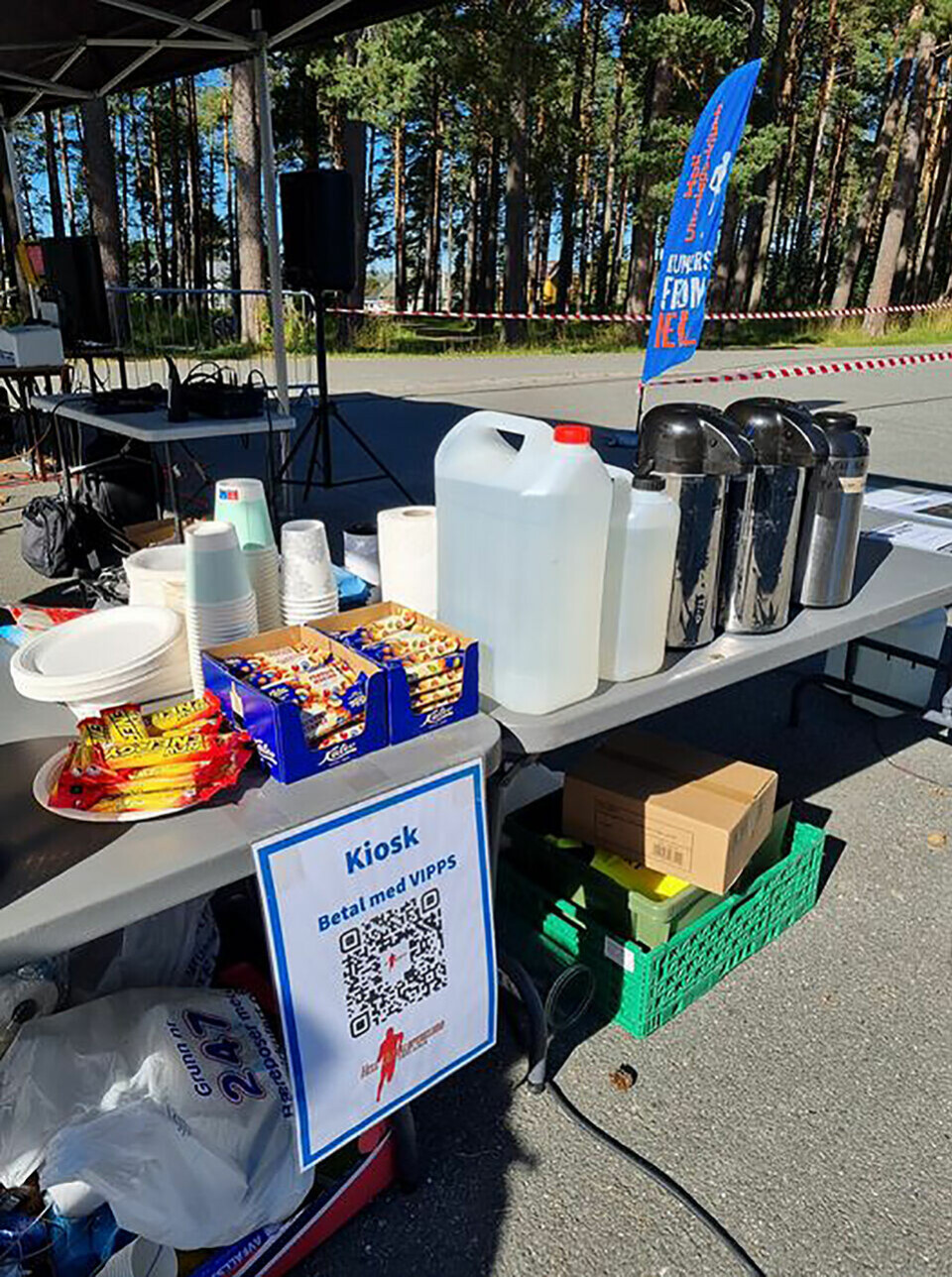 Kamp om seieren i Hell 6-timers kiosken-er-aapen.jpg