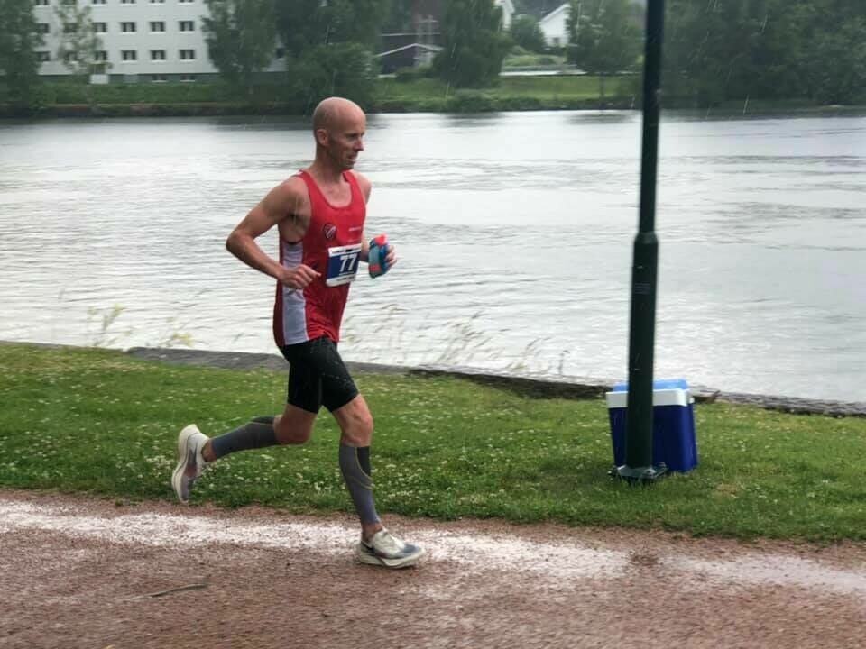Kristine Beate Walhovd løp fra gutta på KickMaster Ultra 50 km Halvor_Been.jpg