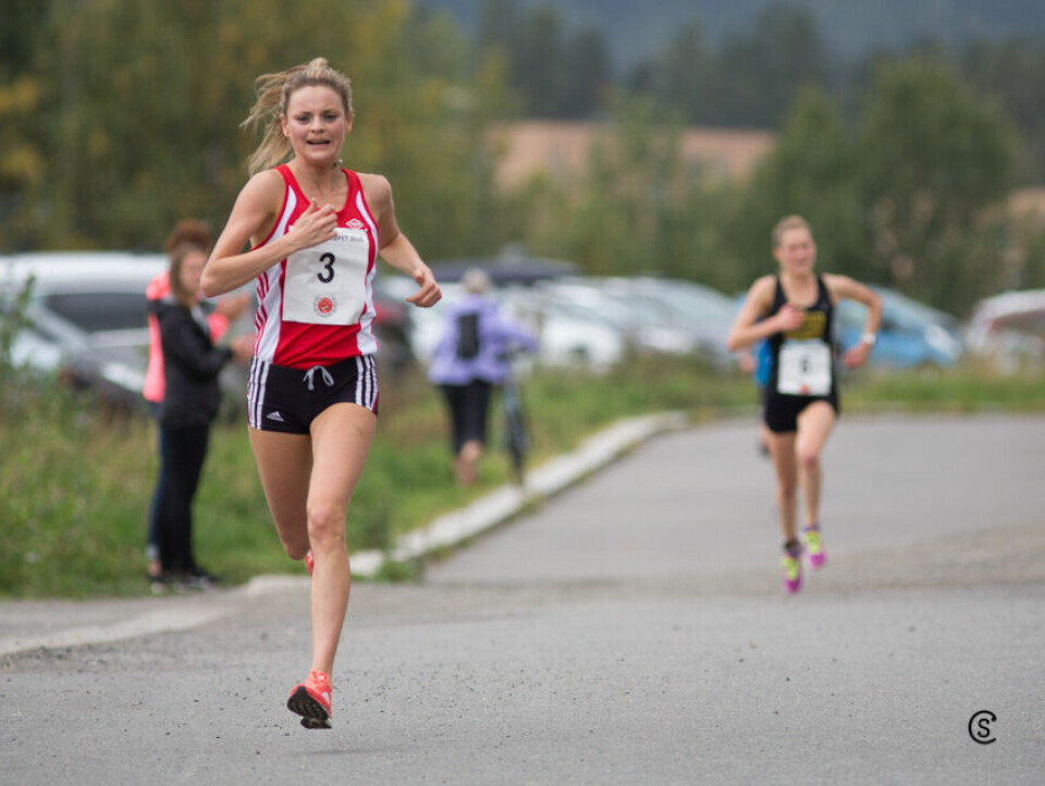 Tøff duell mellom Live Solheimdal og Heidi Pharo i Lørenskogløpet 10K-10KM-SYL_3261.jpg