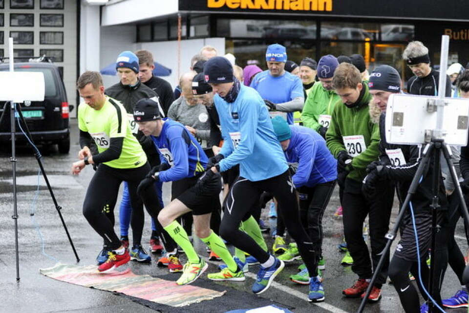 Andreas Vangsnes satte ny løyperekord på 5 km i Ålesund starten, vinterkarusellen,fremmerholen 11.11.2017.