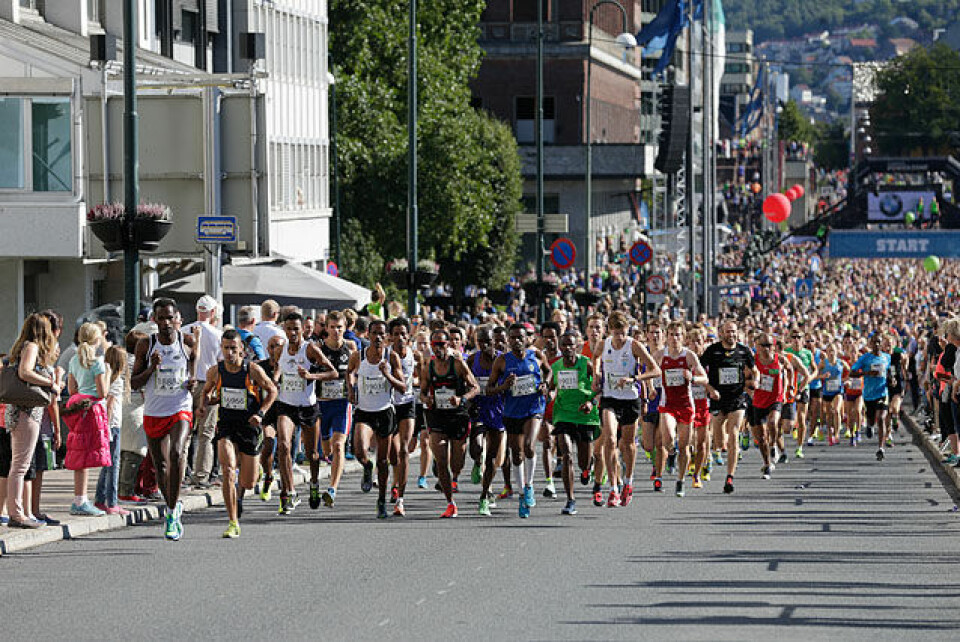 Kirui og Davies vant halvmaraton, Pharo og Moen norgesmestere starten_halvmaraton_25P7436.jpg