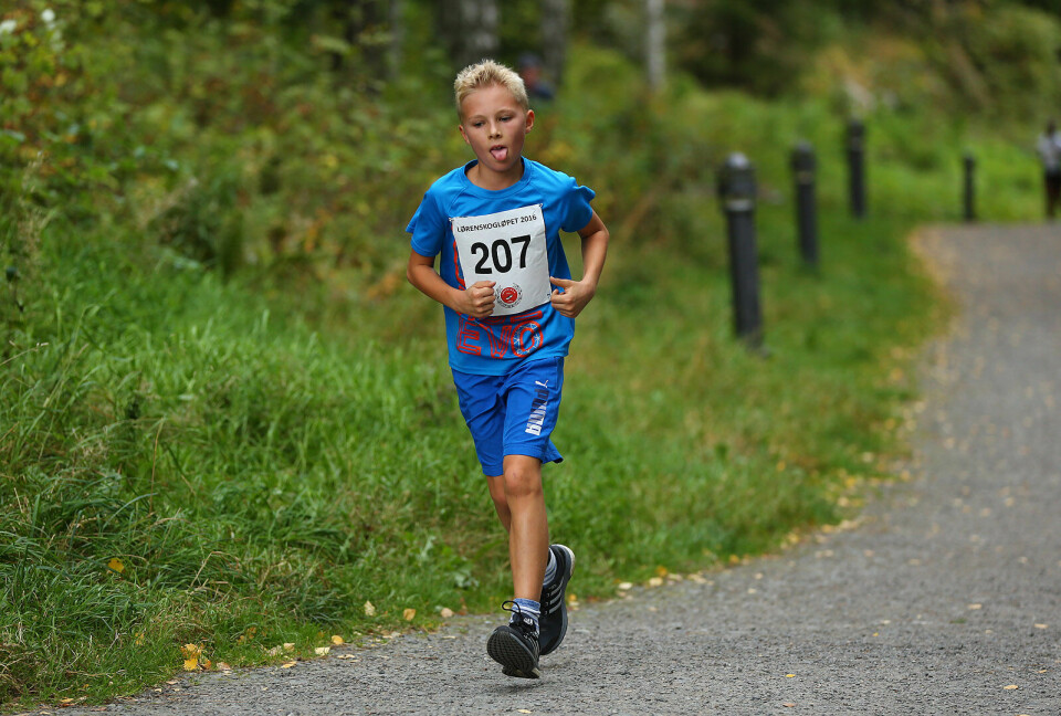 Tøff duell mellom Live Solheimdal og Heidi Pharo i Lørenskogløpet Lorenskoglopet2016-8.jpg