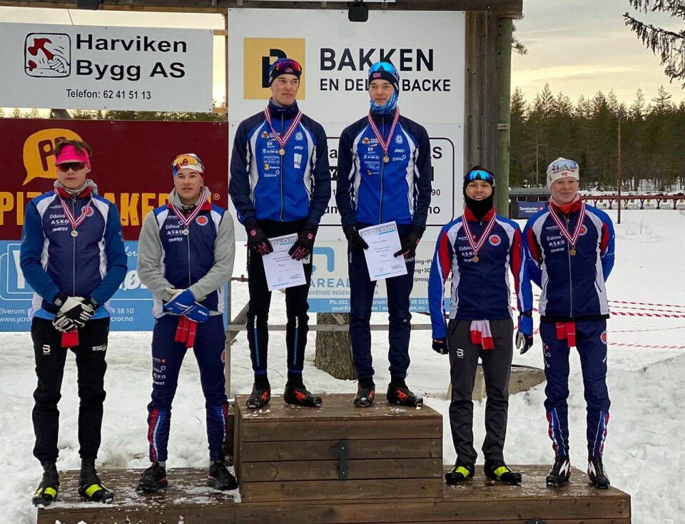 Hernes IL på topp i menn junior på Varden foran to lag fra Hamar Skiklubb. (Foto fra KM's facebookside) Hernes IL på topp i menn junior på Varden foran to lag fra Hamar Skiklubb. (Foto fra KM's facebookside)