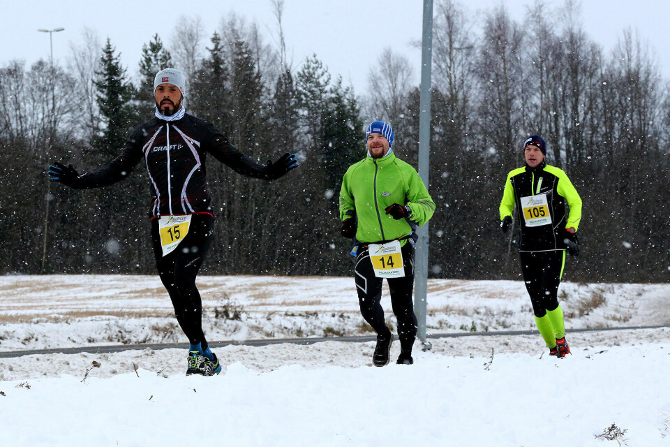 Jessheim Vintermaraton på fint vinterføre (mange bilder) Erlend-Jenssen_Geir-Wennevold.jpg