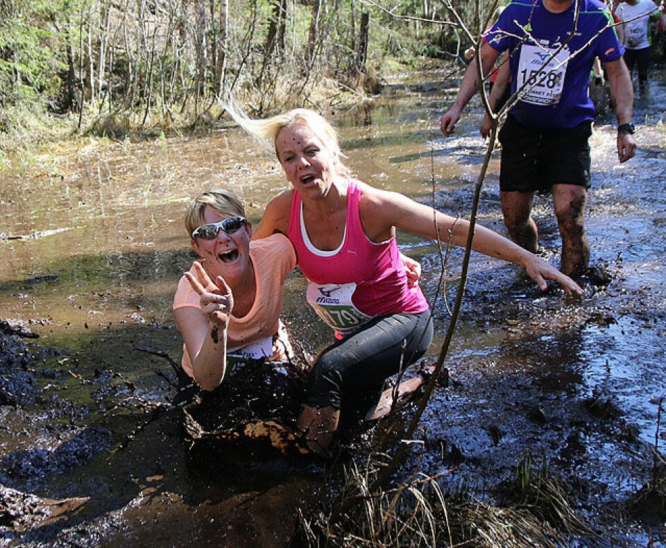 Nydalens Skiklub tok dobbel i sommervarmt Råskinn (39 bilder og 3 videoer) Maa_mann_saa_maa_man_IMG_5898.jpg