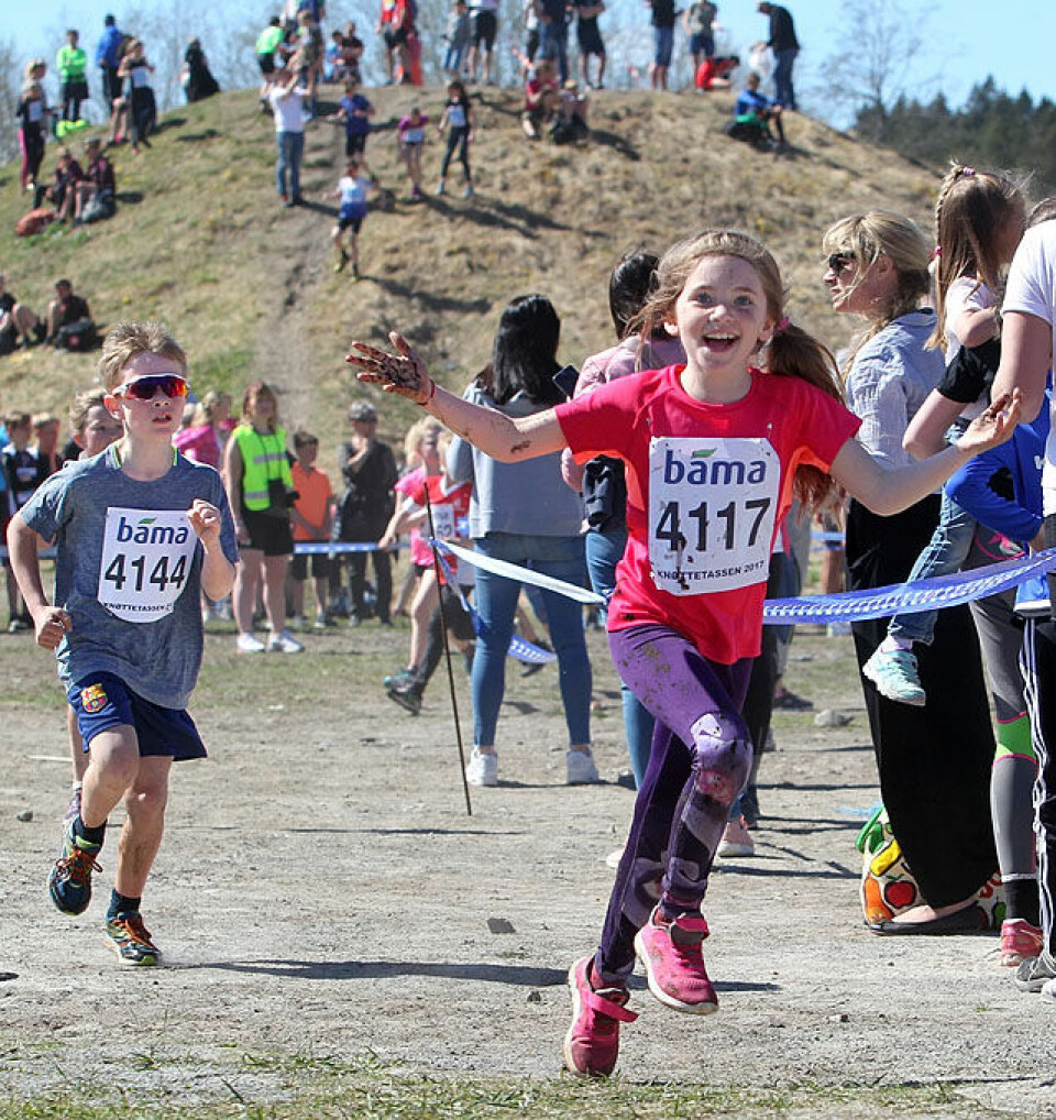 Nydalens Skiklub tok dobbel i sommervarmt Råskinn (39 bilder og 3 videoer) Emilia_Ekker_640_A20G2644.jpg