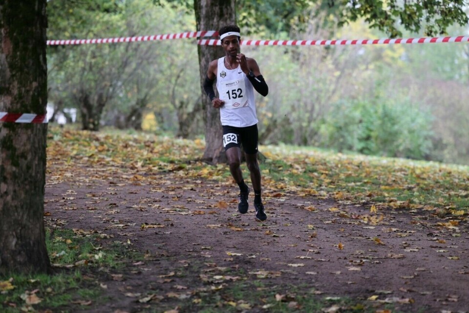 Abdullahi Dahir Rabi fra Runar var den største favoritten i Juniorklassen. Og, han innfridde. (Foto: Samuel Hafsahl) Abdullahi Dahir Rabi fra Runar var den største favoritten i Juniorklassen. Og, han innfridde. (Foto: Samuel Hafsahl)