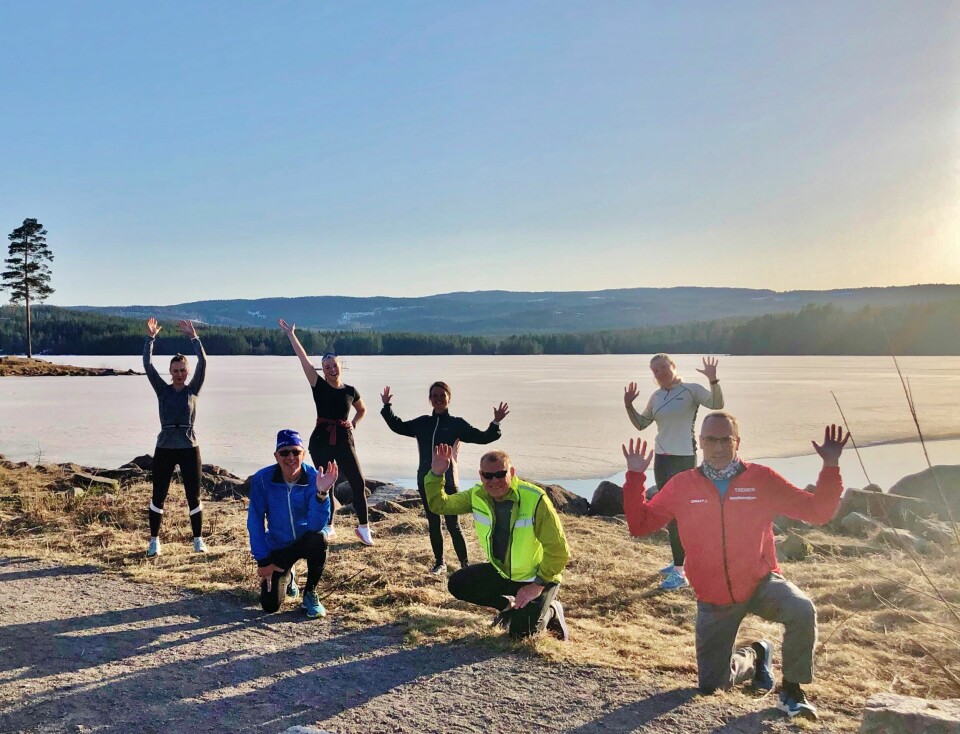Katinka Yri, Rebecca Myrvold, Vibeke Engedalen, Trine Marie Ellingsen Rustad, Ole J. Sørensen, Torkel Nybø og Jørgen Nordahl ønsker flere velkommen med på trening! Katinka Yri, Rebecca Myrvold, Vibeke Engedalen, Trine Marie Ellingsen Rustad, Ole J. Sørensen, Torkel Nybø og Jørgen Nordahl ønsker flere velkommen med på trening!