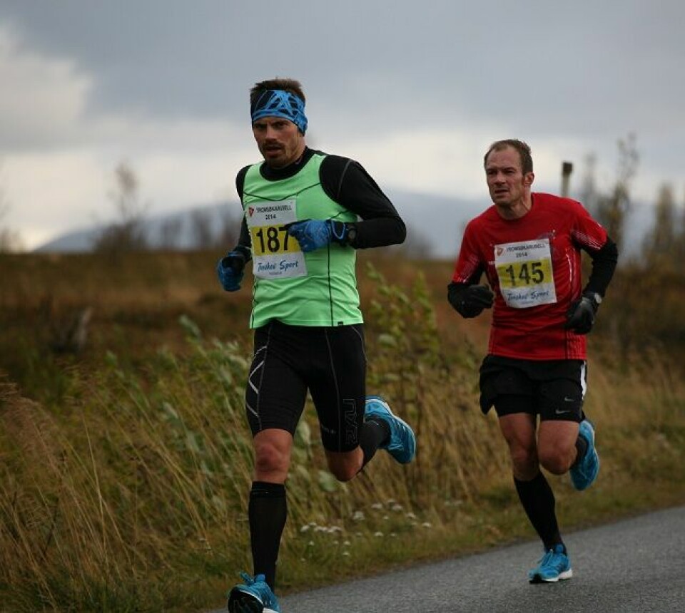 Kristian Ulriksen vant halvmaraton i siste Tromsøkaruselløpet Vinnere menn