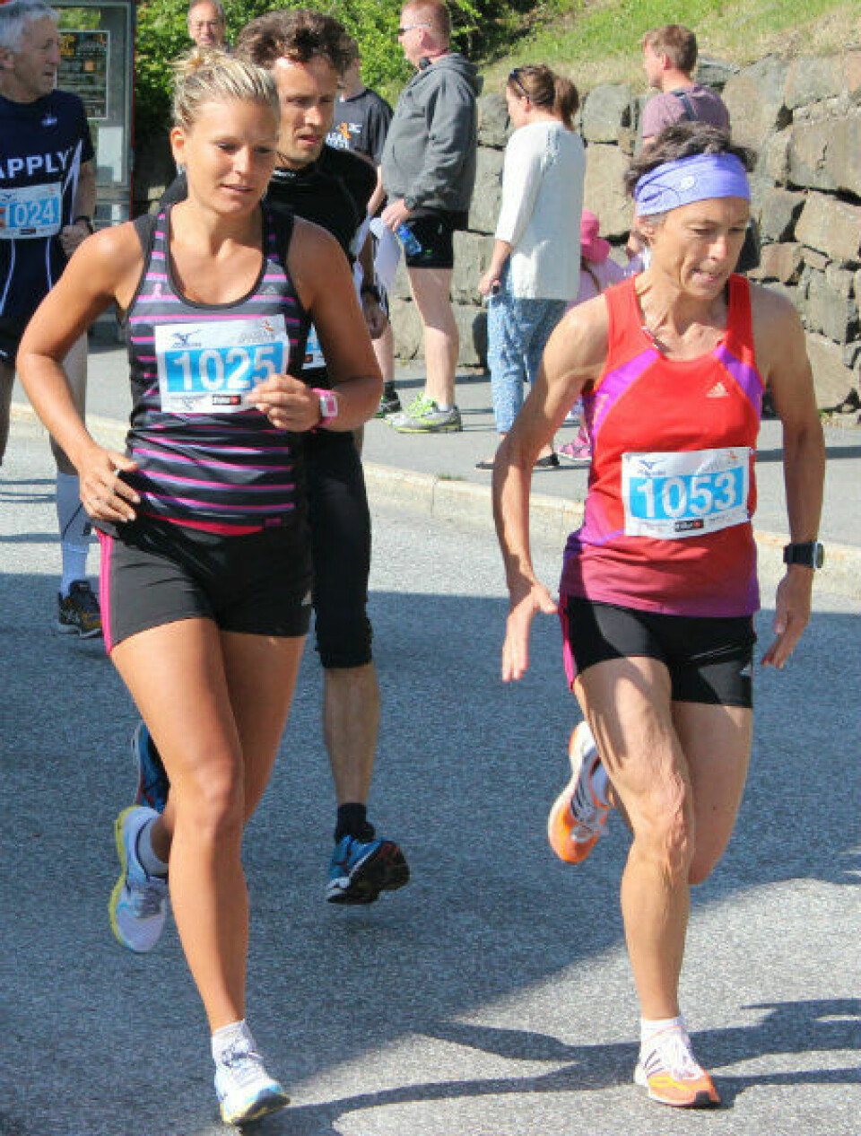 Utrolige Farsund maraton - en folkefest på alle måter MaratonStartDamer2&3.jpg