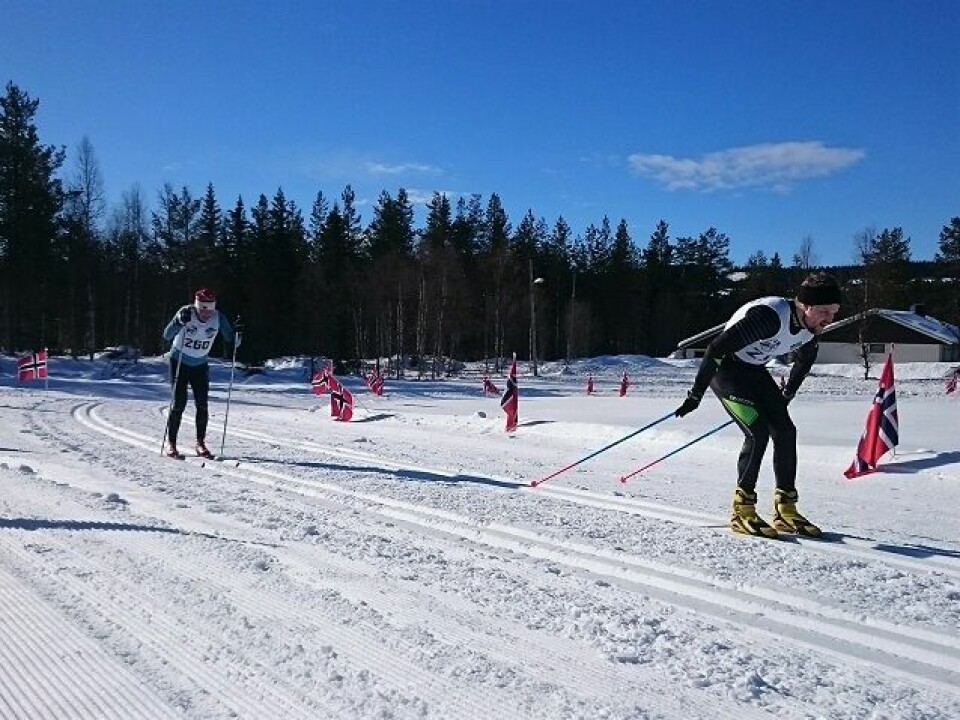 Rå staking i påskeskirenn i Tørberget Marius_Sveloekken_Wang_Staale_Elgshoen.jpg