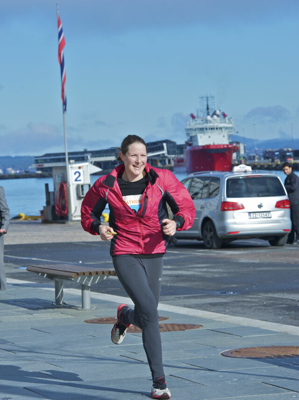 Hafsås-rekord i Bergen City Marathon mens Mulugeta løp halv på 1.06.59