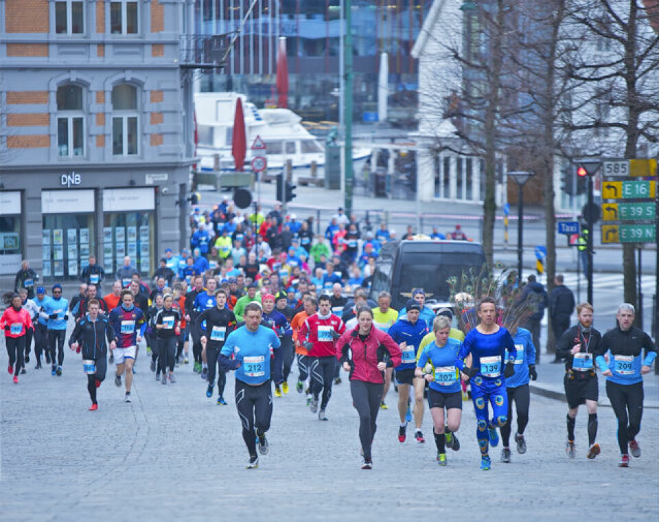 Hafsås-rekord i Bergen City Marathon mens Mulugeta løp halv på 1.06.59