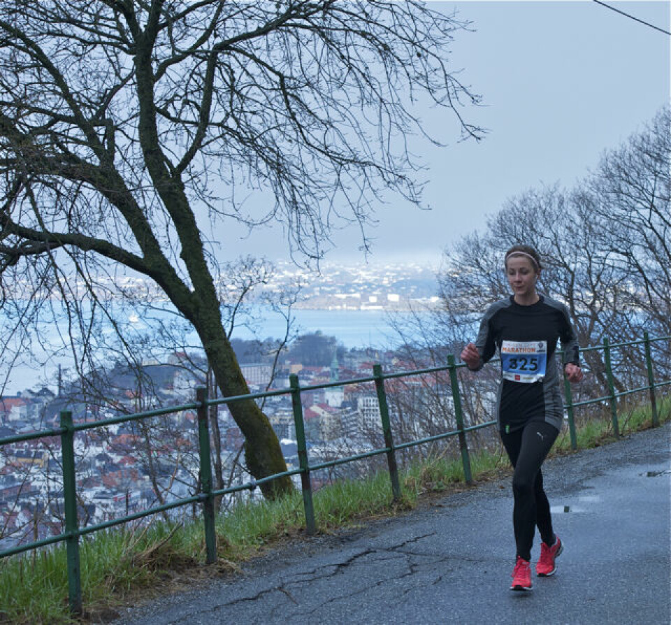 Hafsås-rekord i Bergen City Marathon mens Mulugeta løp halv på 1.06.59