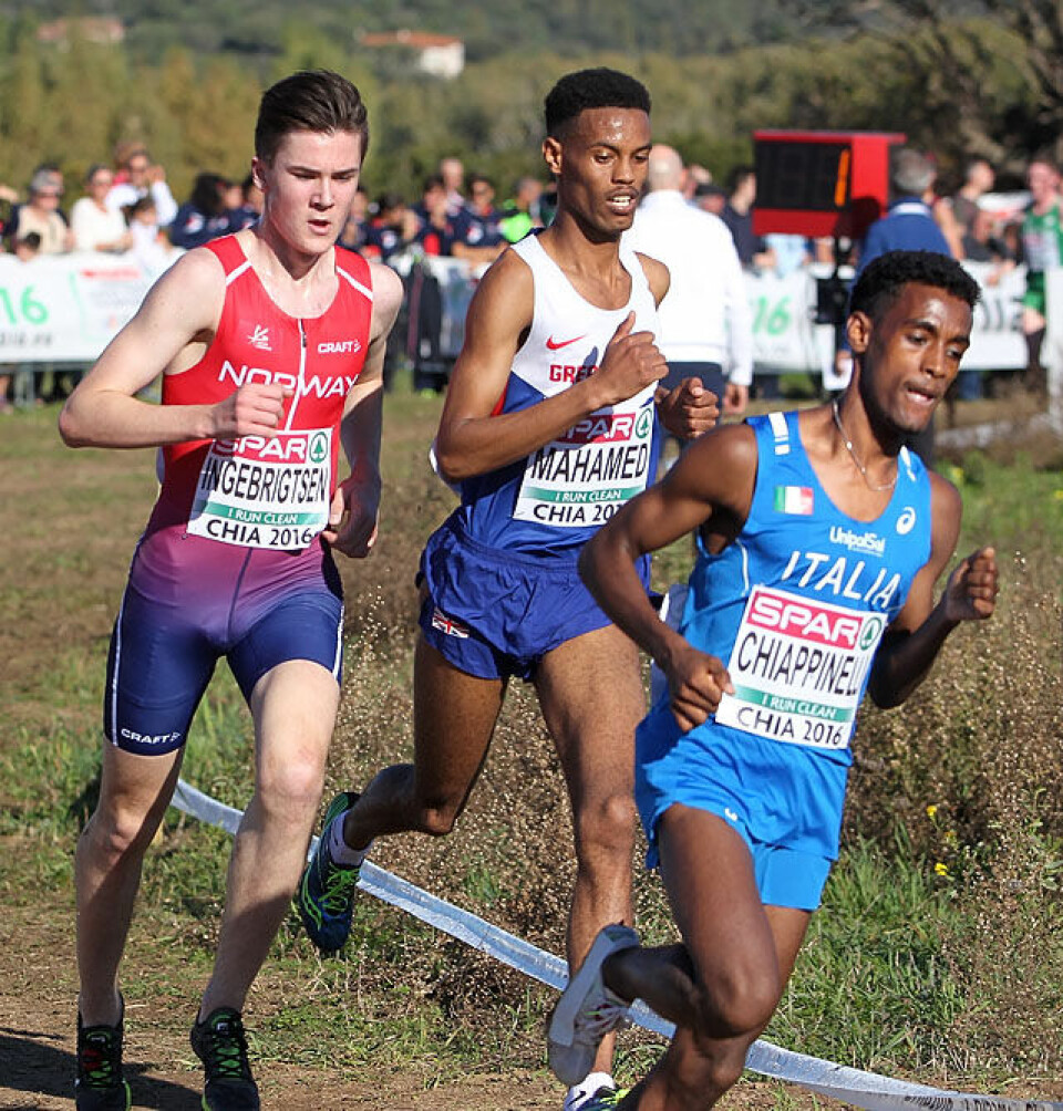Jakob Ingebrigtsen ga alt og løp i mål i ørska - som EM-vinner En_runde_igjen_de_tre_i_tet_A20G5064.jpg