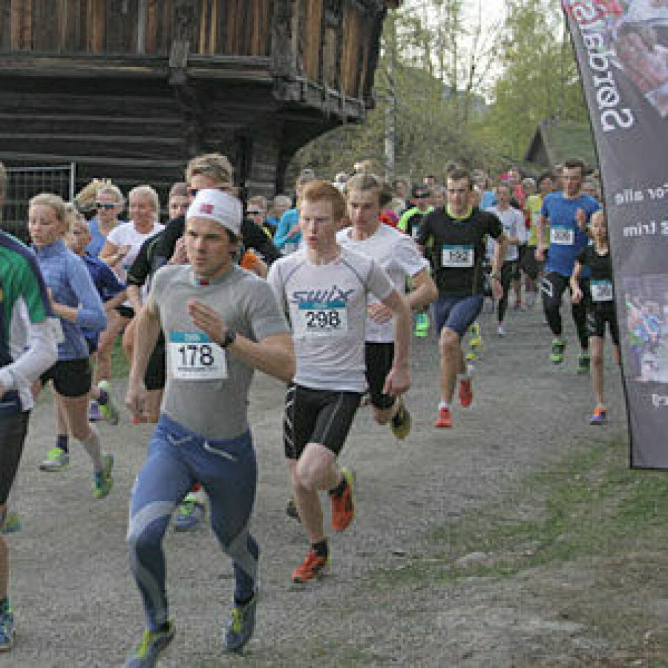 Maihaugenløpet 2014: Løp med de beina du har Maih_093_Intro