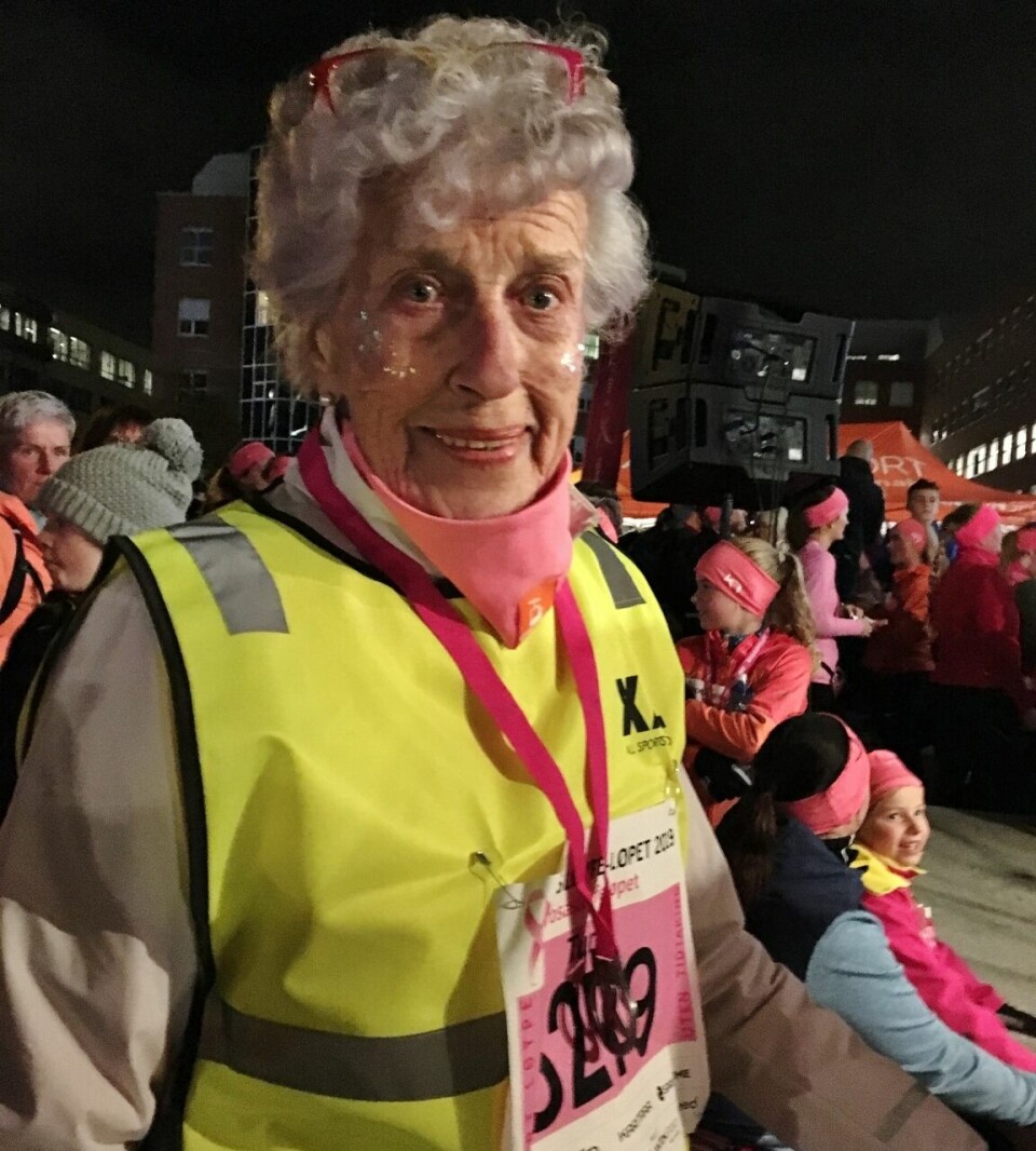 Rosa løpsfest for 2350 løpere i Oslokvelden Jenny_foto_5_Stong_Lady_3k (1153x1280).jpg