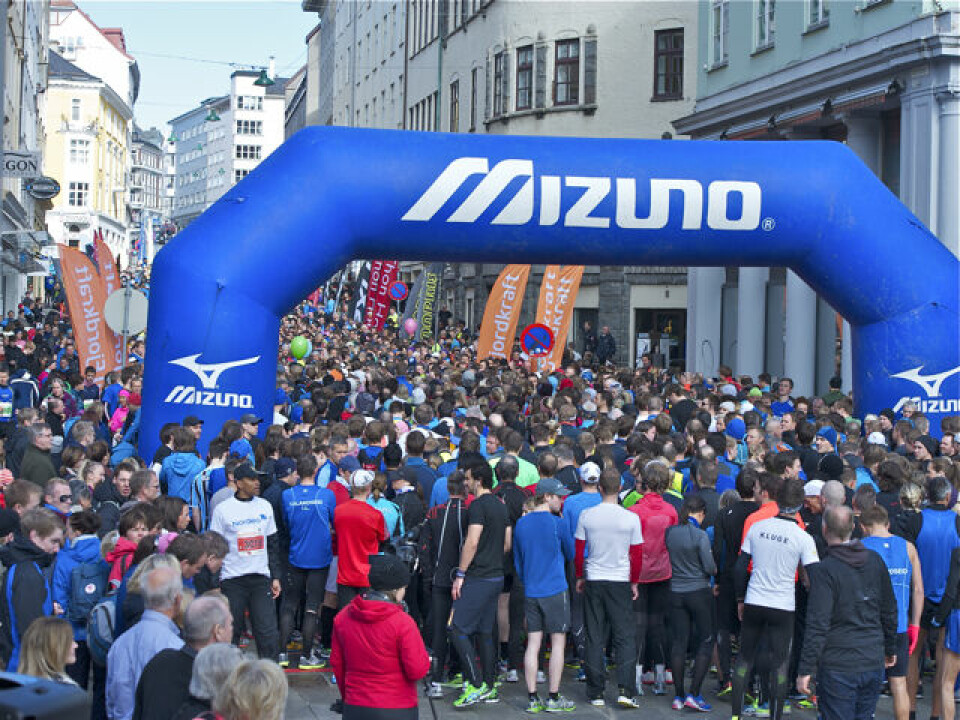 Hafsås-rekord i Bergen City Marathon mens Mulugeta løp halv på 1.06.59