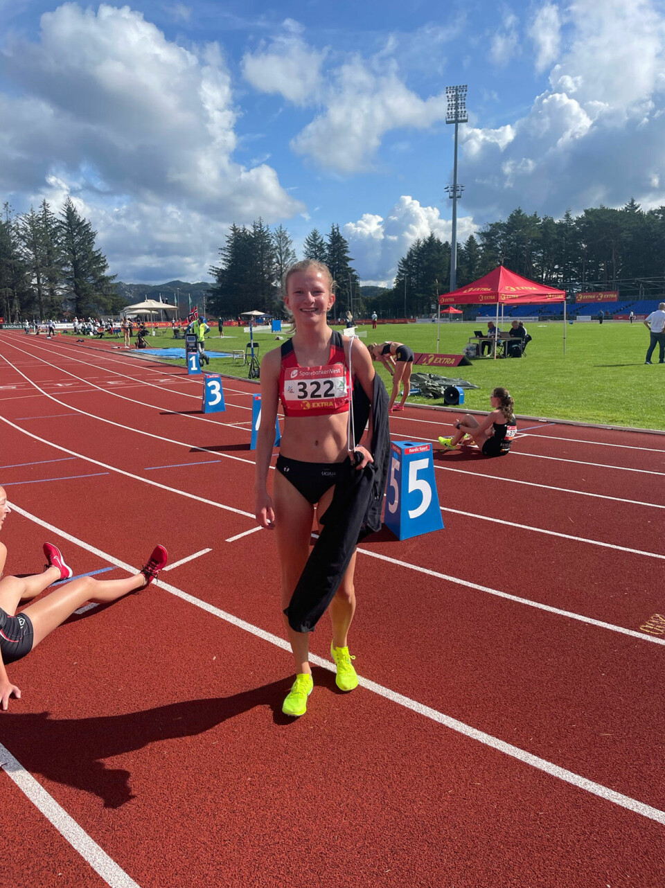 Junior-NM: Malin Hoelsveen og Ingeborg Østgård vant også 800-meteren 800m ku20 - nummer 2.jpg