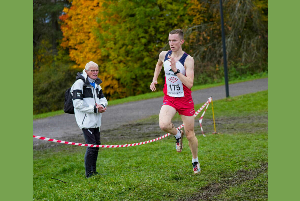 Magnus Øyen ble nummer 2 i terreng-NM i Oslo for en måneds tid siden, kun slått av Andreas Fjeld Halvorsen. Begge to regner med å løpe EM terrengløp 8. desember. (Foto: Einar Børve) Magnus Øyen