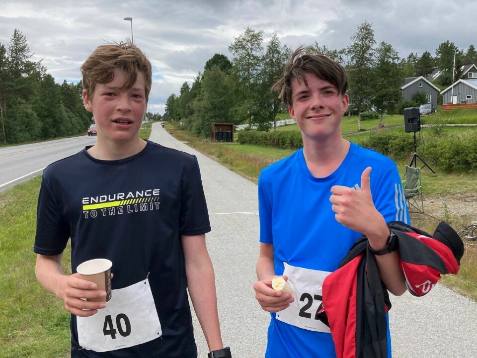 Martin Øyen Tøraasen tok vandrepokalen i Malmvegen Minneløp Nr 1 og 2 i klasse 12-16 år, Ole Einar N¢kleby Brendryen og Vetle Brendryen.jpg