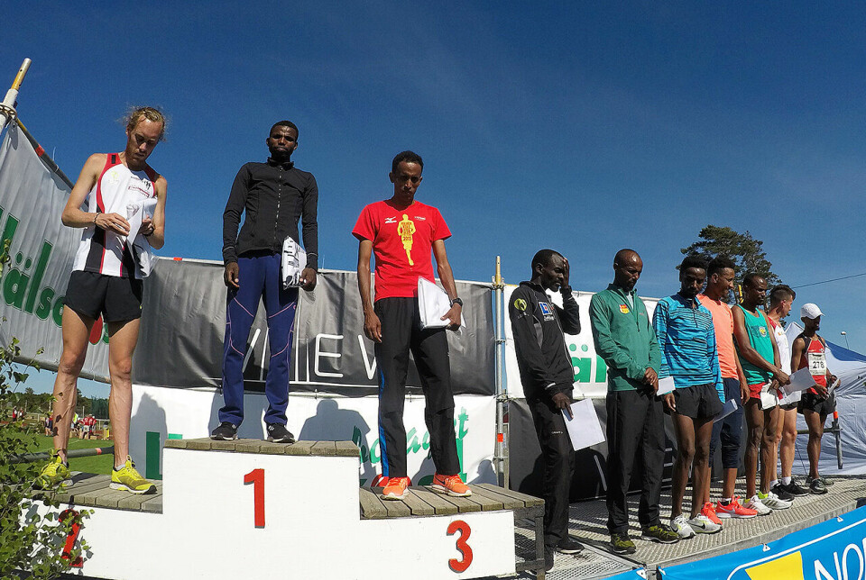 Rundt 800 valgte Strømstadmilen framfor fotball-VM 10km-pall-menn-elite-GOPR2407.jpg