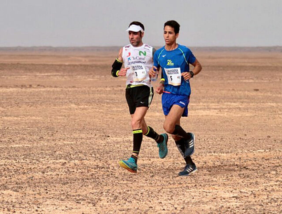 21 skandinaver løp Sahara Marathon i strålende sol og mye vind Lehsen-y-Salvador_S-640.jpg