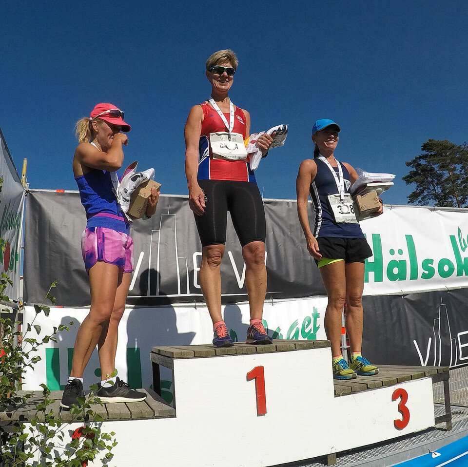 Rundt 800 valgte Strømstadmilen framfor fotball-VM 10km-pall-kvinner-50-GOPR2412.jpg
