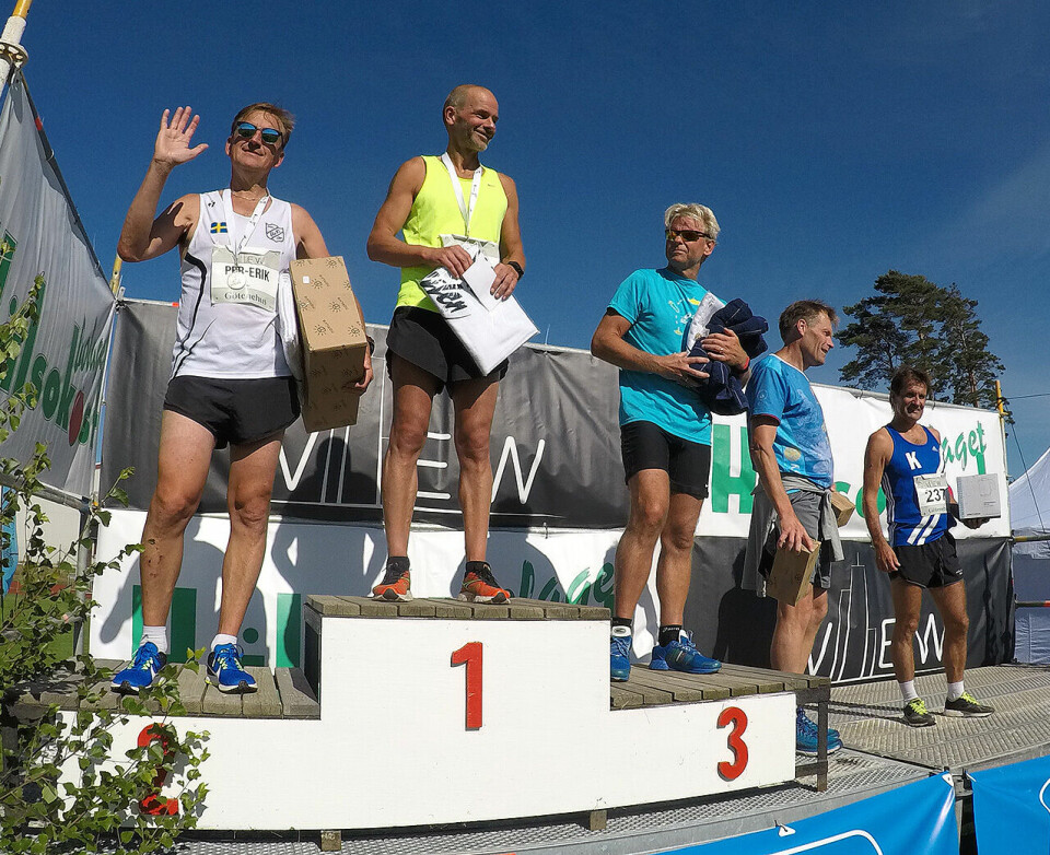 Rundt 800 valgte Strømstadmilen framfor fotball-VM 10km-pall-menn-50-GOPR2411.jpg