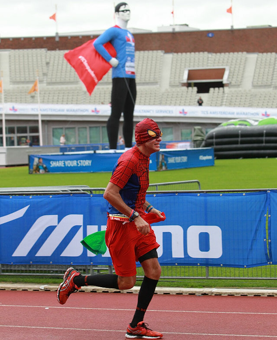 Elise Selvikvåg Molvik ble nr. 9 i Amsterdam Marathon Spiderman_og_superhero_A20G3160.jpg