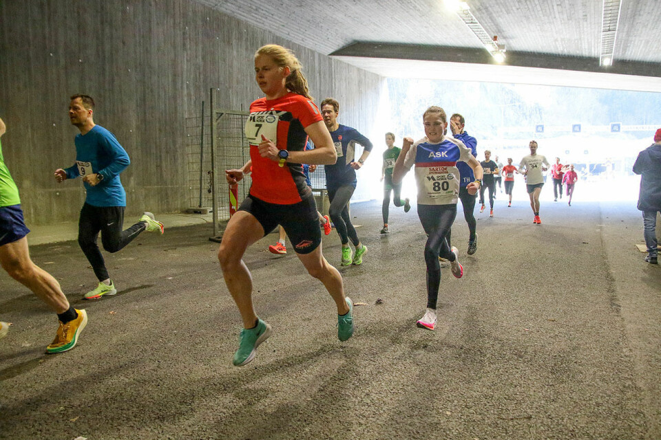 Over 400 løpere testet de nye tunnelene i Bergen 3J6A2844.jpg