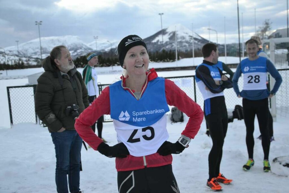 Knut Vikebakk og Louise Skak vant Grimstadvatnet rundt Beste_dame_foto_arrangor.jpg