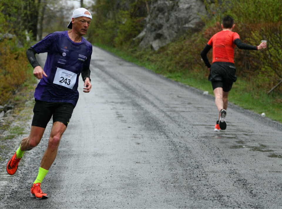 Våt, men deilig Fevik halvmaraton Fevik halvmaraton 1ErikBergerssenVender.jpg