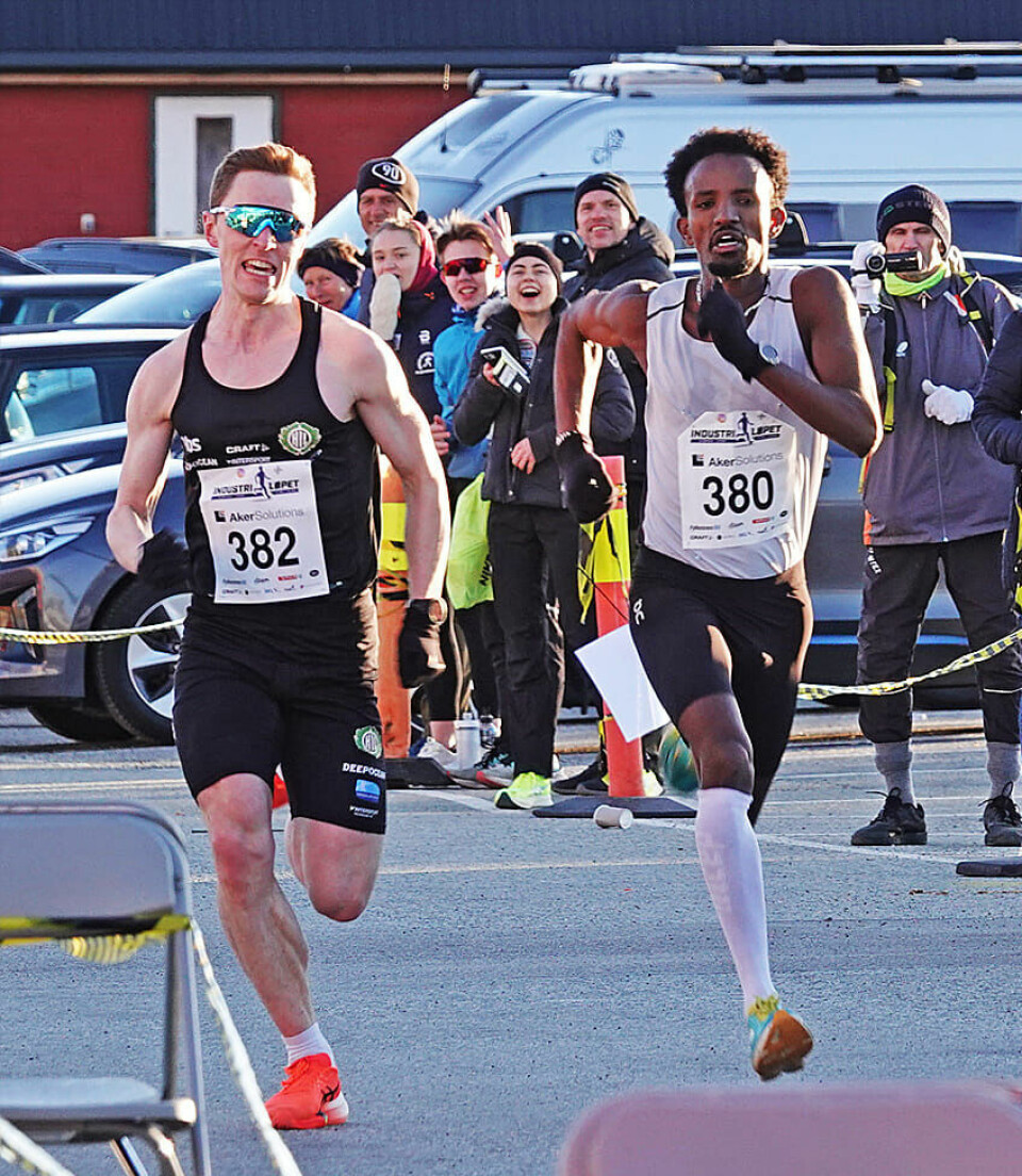 Tette oppgjør i Industriløpet på Stord 10km-menn-vinner.jpg