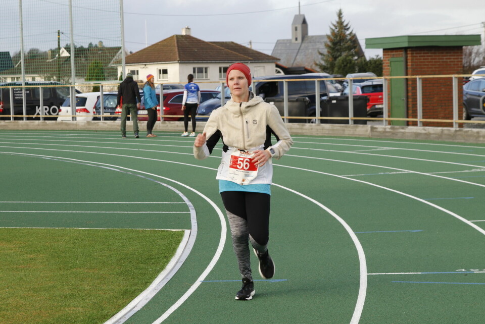 Gode forhold under den 10. utgaven av Karmøy Maraton Marie Hornnes på maraton.jpg