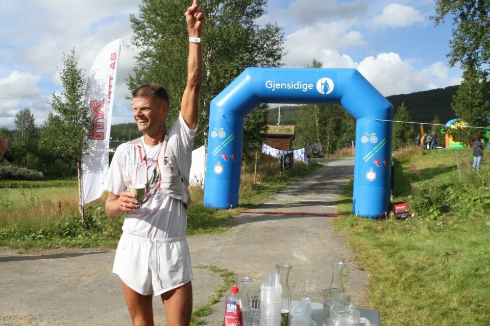 Brynthe og Schjølberg løp seg rett inn på VM-laget IMG_1887_Terje_Sandness_fornøyd_i_mål (1280x853).jpg