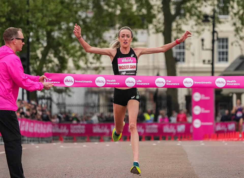 Mo Farah ble spurta fra av 'ikke-elite-løper' i Vitality London 10.000 Vitaly-London-10km-Eilish-McColgan-foto-arrangoeren.jpg