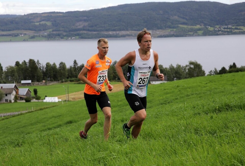 Øyvind Heiberg Sundby var klart raskest i Åneskøl Opp Åneskøl Opp 2020 - Erling Stølen fra Vind IL og Lars Buraas fra Hurdal IL (1280x867).jpg