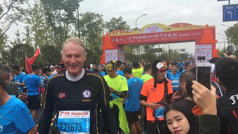 Sprang seg inn på Kondisstatistikken etter hofteoperasjon I 2017 sprang Per H. Thorud halvmaraton i Hangzhou i Kina på tida 1.57.