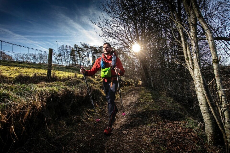 The Spine Race utfordrer deltakerne med vanskelige forhold. Men akkurat her var det idyllisk for britiske Dave Brown (Foto: The Spine Race) Dave Brown (Foto: The Spine Race)