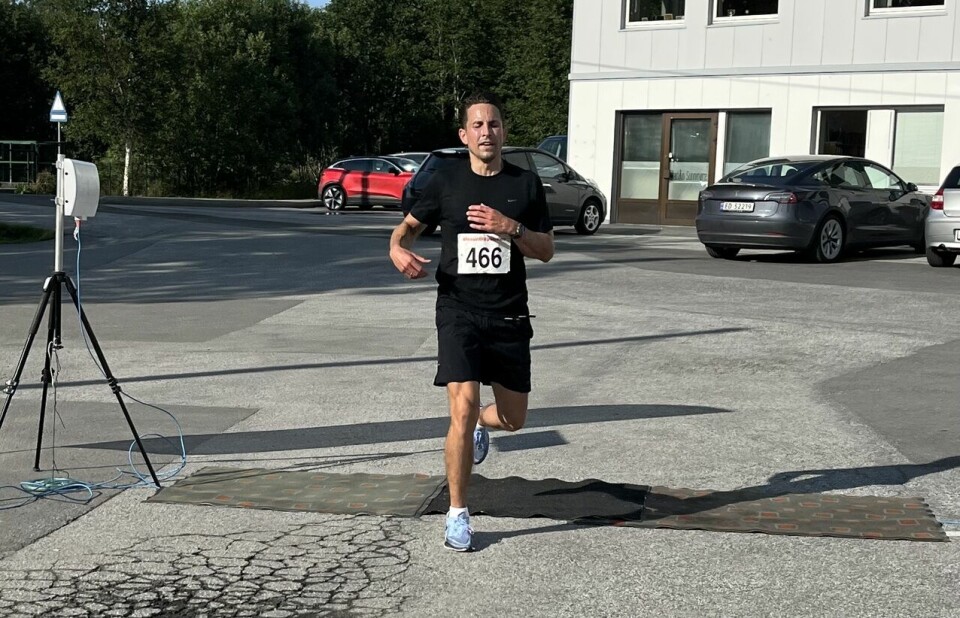 Svenske Andreas Carlborg vant 5 km i Vasstrandmila 5km_Andrew_Sunde