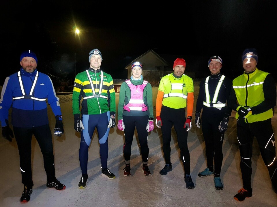 Startklare snøkutere (fra venstre): Miroslaw Baran, Espen Storslett, Anne Storslett, Jan Erik Mathiassen, Svein Christian Wedum og Thomas Pedersen. (Foto: Stein Arne Negård) Startklare snøkutere (fra venstre): Miroslaw Baran, Espen Storslett, Anne Storslett, Jan Erik Mathiassen, Svein Christian Wedum og Thomas Pedersen. (Foto: Stein Arne Negård)