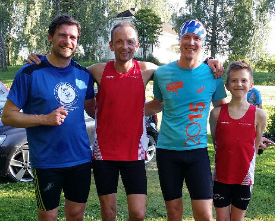 Fornøyd kvartett etter løpet (fra v.) Ronny Bohrmann, Miroslaw Baran, Henning Mortensen og Wiktor Baran. (Foto: Agnieszka Baran) Fornøyd kvartett etter løpet (fra v.) Ronny Bohrmann, Miroslaw Baran, Henning Mortensen og Wiktor Baran. (Foto: Agnieszka Baran)