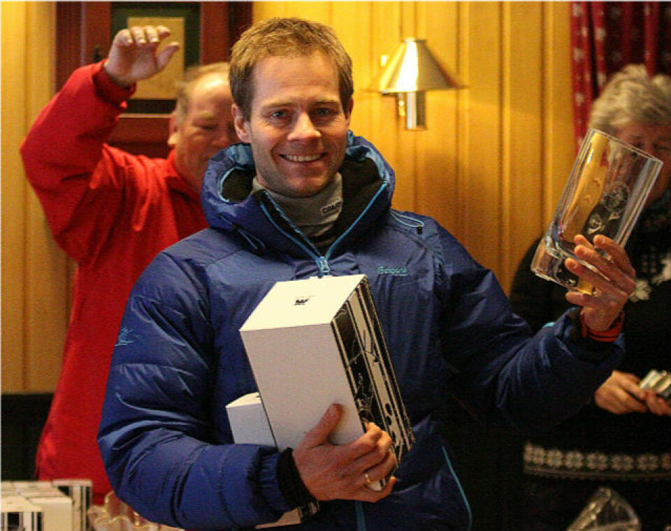 112 gikk Østmarkrunden i minus 17 Jon_Olsen_premieutdeling