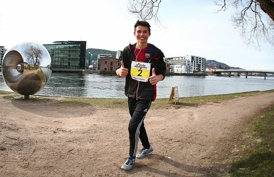 Påskemaraton i Drammen med perfekt vær og deltagerrekord Paaskemaraton2015-Andreas-Stroemme.jpg