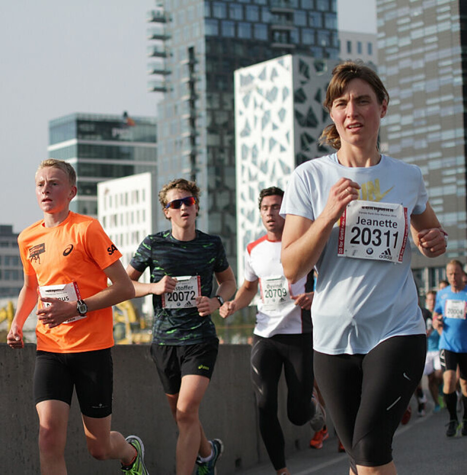 Oslo Maraton: Trippel Tjalve på 10 km Tid_44.31_Jeanette_Langhelle_IMG_4575.jpg
