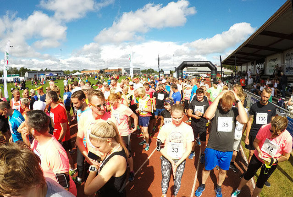 Sommeridyll i Strømstadmilen 10km-GOPR1175-startfelt.jpg