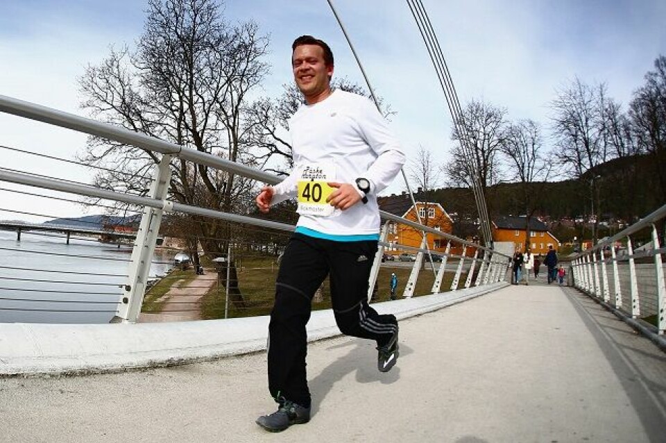 Påskemaraton i Drammen med perfekt vær og deltagerrekord Paaskemaraton2015-Rodney-Harper.jpg