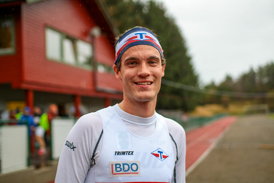 Karl Fremstad får med seg både o-løp og gateløp. Her er han etter Loddefjordløpet, som han vant. (Foto: Arne Dag Myking) Karl Fremstad får med seg både o-løp og gateløp. Her er han etter Loddefjordløpet, som han vant. (Foto: Arne Dag Myking)